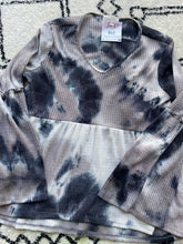 Load image into Gallery viewer, Empire Waist Tie Dye Top